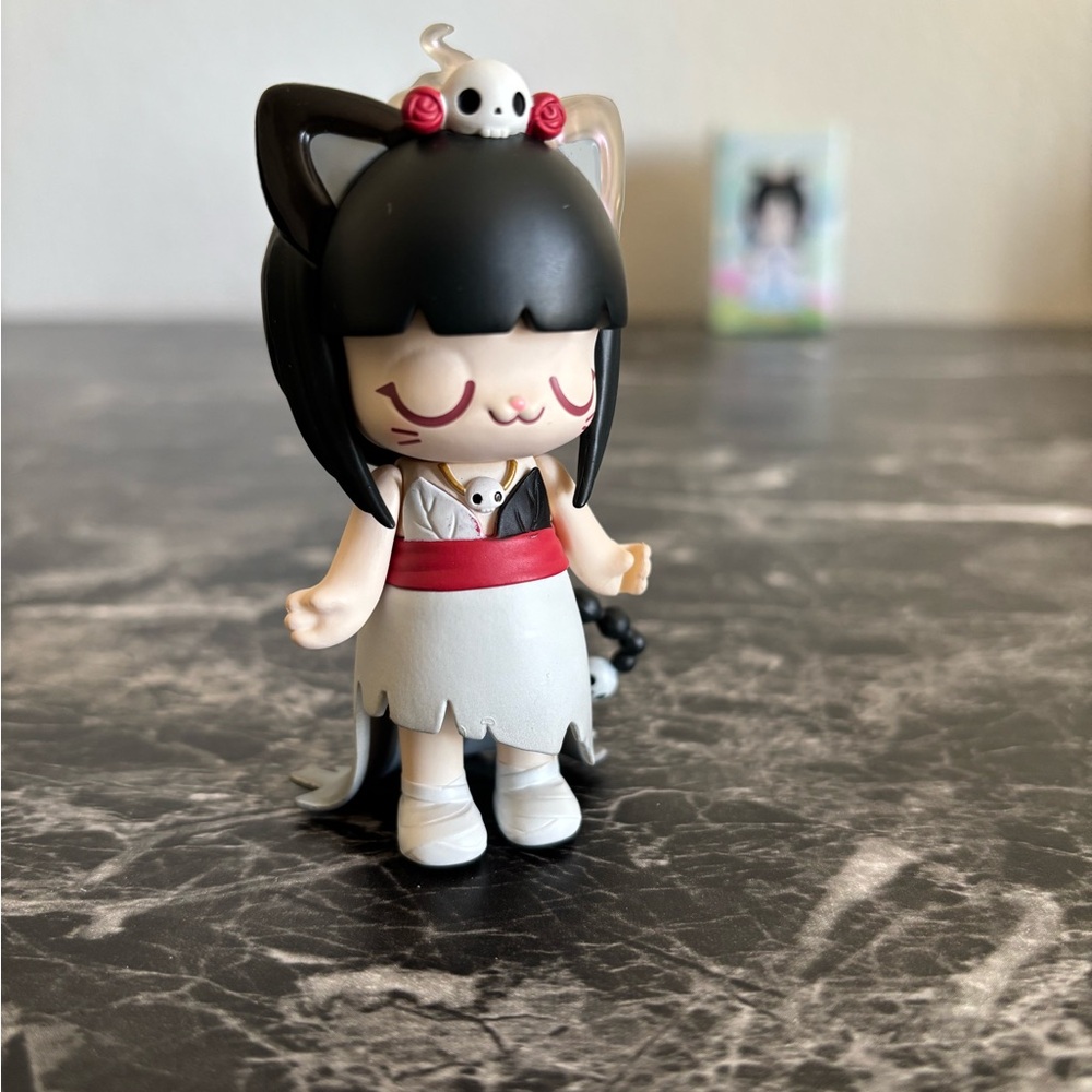 Kimmy & Miki Legendary Gods Series - Confirmed White Evil figure
